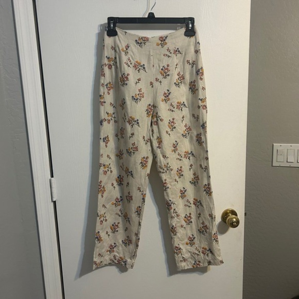 Cottage embroidered floral high waist linen pants size 0